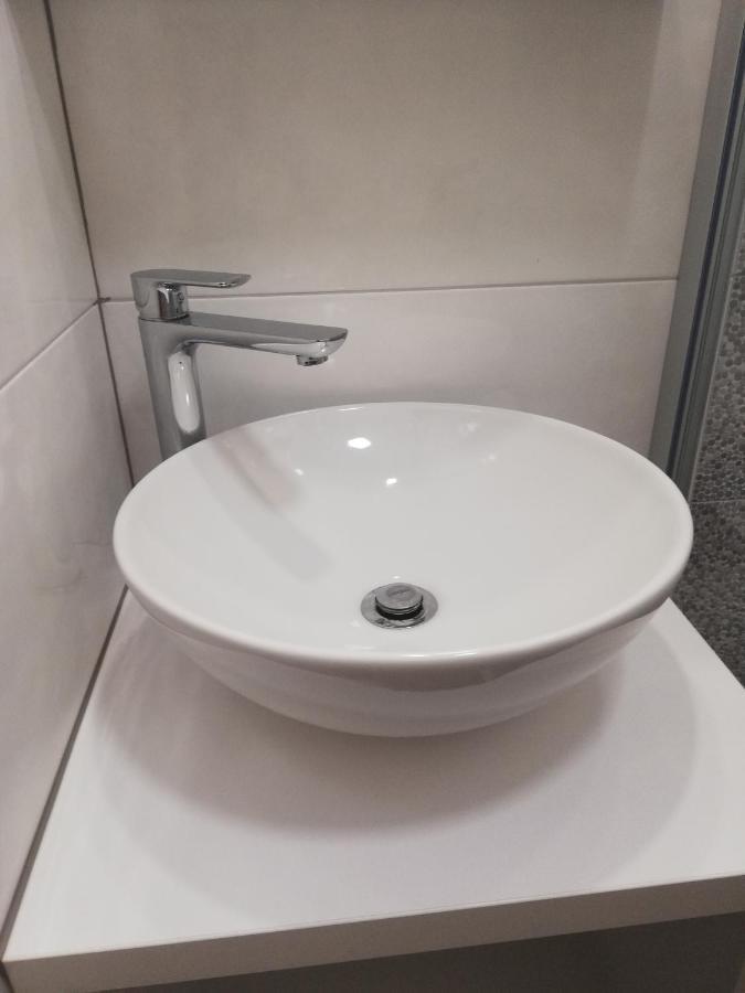 Sobe Susanj Karlobag Bagian luar foto